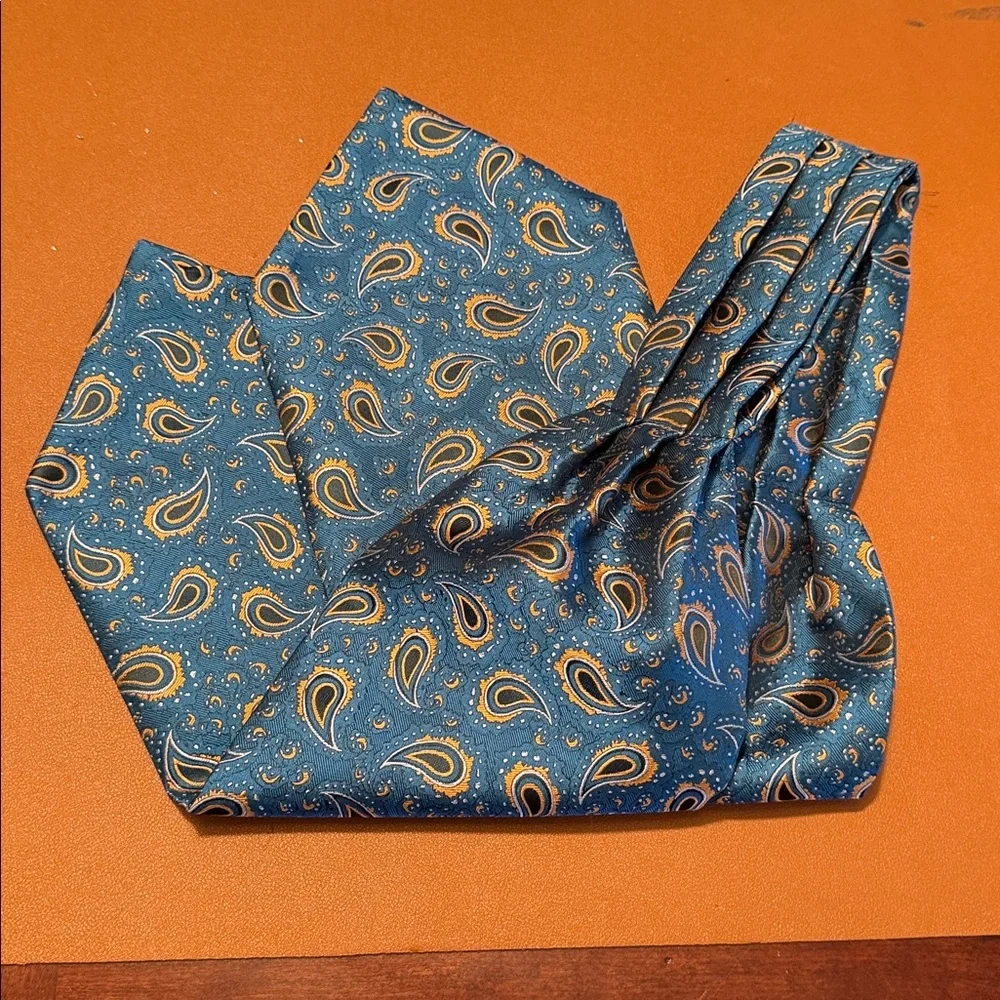 Men's Paisley Ascot Cravat - Blue and Orange